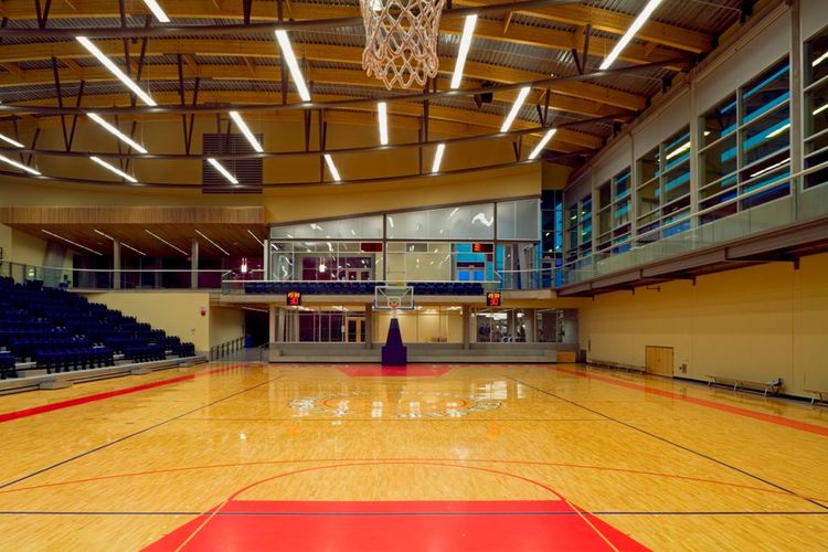 运动木地板季节保养