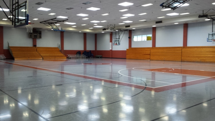 枫木运动地板的优点