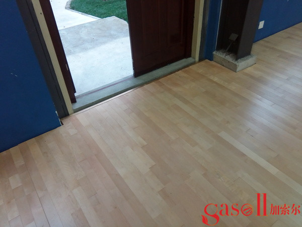 实木体育篮球地板较好的1