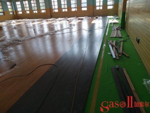 实木体育馆木地板选什么材质的好