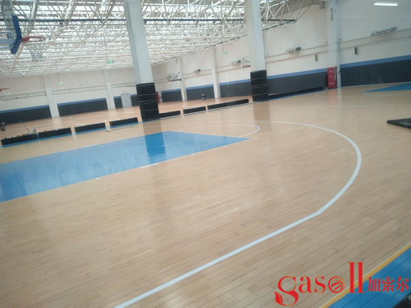 体育木地板选材对价格有什么影响2